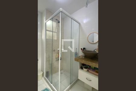 Apartamento à venda com 80m², 3 quartos e 2 vagasBanheiro Social