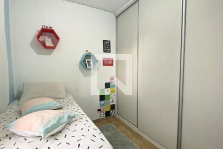 Apartamento à venda com 80m², 3 quartos e 2 vagasQuarto 2