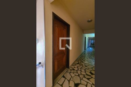 Apartamento à venda com 90m², 2 quartos e 1 vagaEntrada