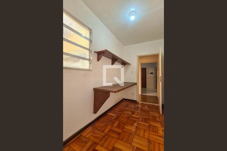 Apartamento à venda com 90m², 2 quartos e 1 vagaQuarto de Serviço