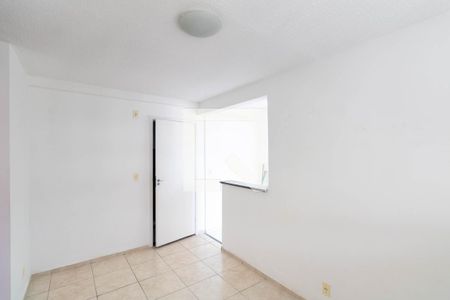 Sala de apartamento para alugar com 2 quartos, 45m² em Guaratiba, Rio de Janeiro