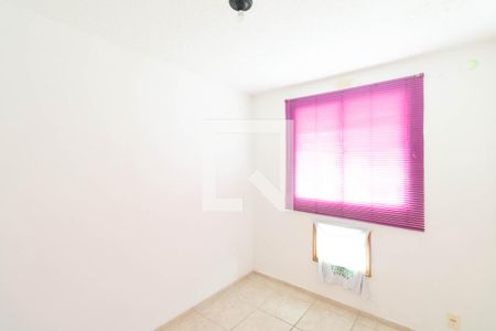 Quarto 1 de apartamento para alugar com 2 quartos, 45m² em Guaratiba, Rio de Janeiro