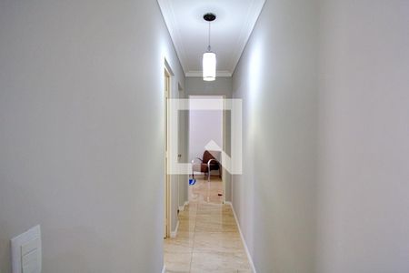 Corredor de apartamento para alugar com 2 quartos, 50m² em Vila Andrade, São Paulo