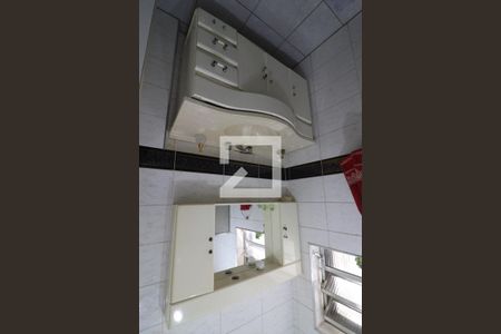 Casa à venda com 190m², 5 quartos e 2 vagasBanheiro 