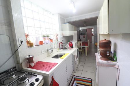 Casa à venda com 190m², 5 quartos e 2 vagasCozinha 