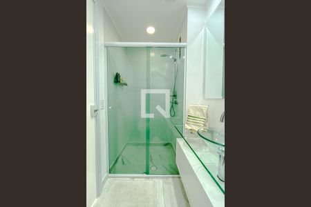 Apartamento à venda com 70m², 2 quartos e 1 vaga Apartamento à venda com 70m², 2 quartos e 1 vagaBanheiro 2