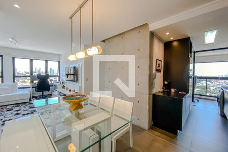 Apartamento à venda com 70m², 2 quartos e 1 vaga Apartamento à venda com 70m², 2 quartos e 1 vagaSala