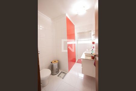 Casa à venda com 175m², 3 quartos e 3 vagasSuite