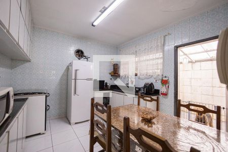 Casa à venda com 175m², 3 quartos e 3 vagasCozinha