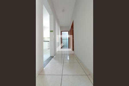 Corredor de apartamento para alugar com 2 quartos, 60m² em Vila Maria Eugênia, Campinas
