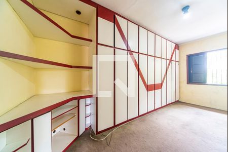 Casa para alugar com 220m², 3 quartos e 2 vagasQuarto 3