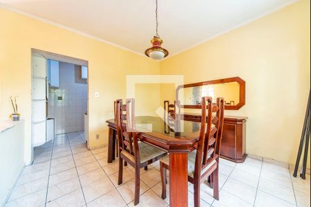 Casa para alugar com 220m², 3 quartos e 2 vagasCopa