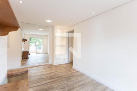 Sala de apartamento para alugar com 2 quartos, 60m² em Vila Firmiano Pinto, São Paulo