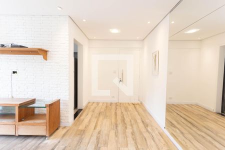 Sala de apartamento para alugar com 2 quartos, 60m² em Vila Firmiano Pinto, São Paulo