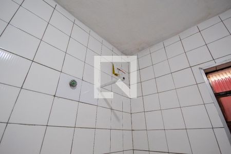 Casa para alugar com 60m², 1 quarto e 1 vaga Casa para alugar com 60m², 1 quarto e 1 vagaBanheiro