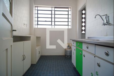 Apartamento à venda com 80m², 2 quartos e 2 vagasCozinha