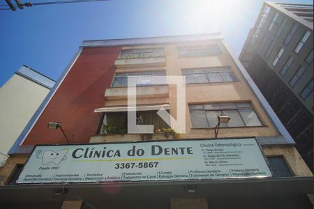 Apartamento à venda com 80m², 2 quartos e 2 vagasFachada