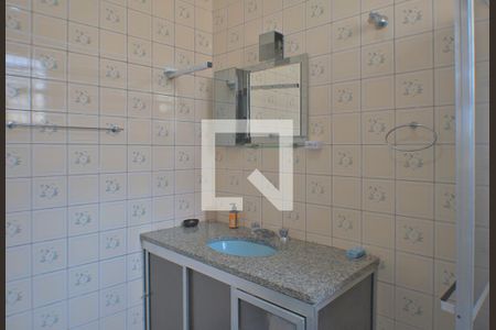 Casa à venda com 260m², 6 quartos e 3 vagas Casa à venda com 260m², 6 quartos e 3 vagasBanheiro da Suíte 1