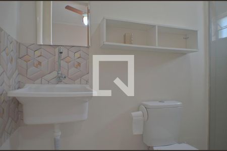 Casa à venda com 260m², 6 quartos e 3 vagas Casa à venda com 260m², 6 quartos e 3 vagasBanheiro da Suíte 2