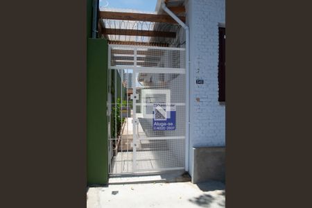 Casa para alugar com 47m², 1 quarto e sem vaga Casa para alugar com 47m², 1 quarto e sem vagaFachada