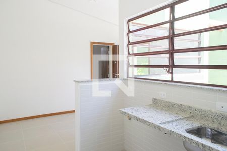 Casa para alugar com 47m², 1 quarto e sem vaga Casa para alugar com 47m², 1 quarto e sem vagaCozinha