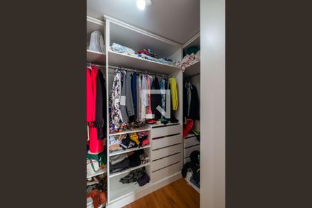 Casa de condomínio à venda com 139m², 3 quartos e 1 vaga Casa de condomínio à venda com 139m², 3 quartos e 1 vagaSuíte