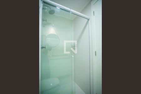 Banheiro de kitnet/studio para alugar com 1 quarto, 19m² em Vila Clementino, São Paulo