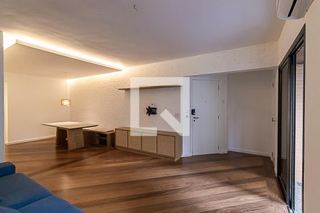 Sala de apartamento à venda com 3 quartos, 123m² em Itaim Bibi, São Paulo