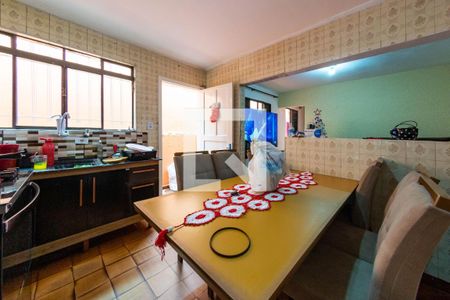 Casa à venda com 125m², 3 quartos e 2 vagasCozinha