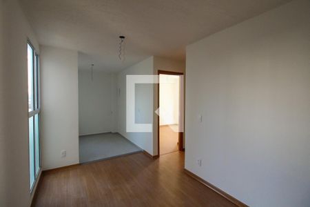 Sala de apartamento para alugar com 2 quartos, 41m² em Santa Cecília, Viamão