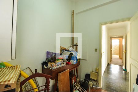 Apartamento à venda com 297m², 3 quartos e 3 vagas Apartamento à venda com 297m², 3 quartos e 3 vagasDepósito