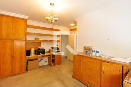 Apartamento à venda com 297m², 3 quartos e 3 vagas Apartamento à venda com 297m², 3 quartos e 3 vagasSuíte 3