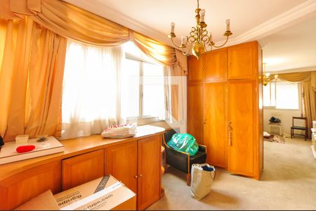 Apartamento à venda com 297m², 3 quartos e 3 vagas Apartamento à venda com 297m², 3 quartos e 3 vagasCloset da suíte 1