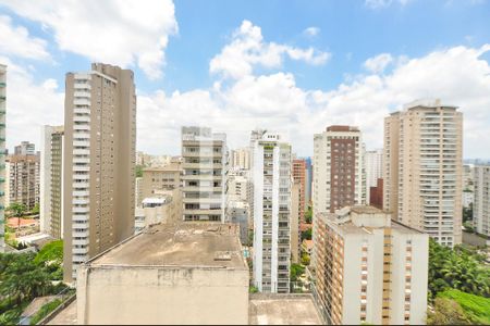 Apartamento à venda com 297m², 3 quartos e 3 vagas Apartamento à venda com 297m², 3 quartos e 3 vagasVista do Closet da suíte 1