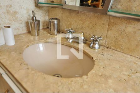 Apartamento à venda com 297m², 3 quartos e 3 vagas Apartamento à venda com 297m², 3 quartos e 3 vagasBanheiro da Suíte 3