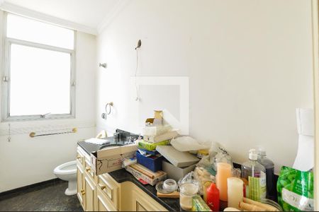 Apartamento à venda com 297m², 3 quartos e 3 vagas Apartamento à venda com 297m², 3 quartos e 3 vagasLavabo