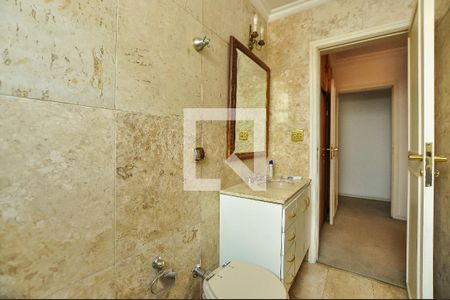 Apartamento à venda com 297m², 3 quartos e 3 vagas Apartamento à venda com 297m², 3 quartos e 3 vagasBanheiro da Suíte 2