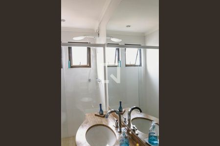 Apartamento à venda com 149m², 3 quartos e 3 vagasBanheiro da Suíte 3