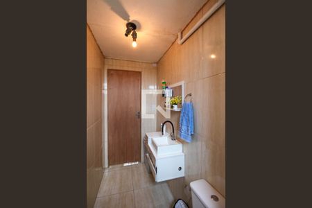 Banheiro de apartamento à venda com 2 quartos, 45m² em Conjunto Habitacional Teotonio Vilela, São Paulo