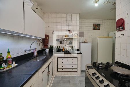 Apartamento à venda com 150m², 3 quartos e 1 vagaCozinha