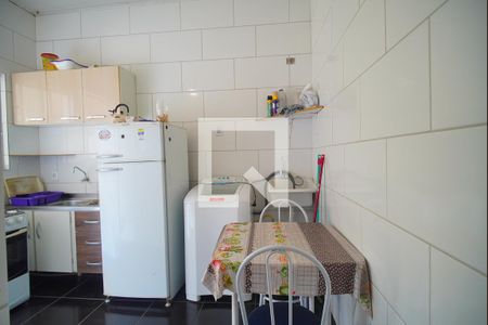 Cozinha de apartamento para alugar com 1 quarto, 30m² em Ideal, Novo Hamburgo