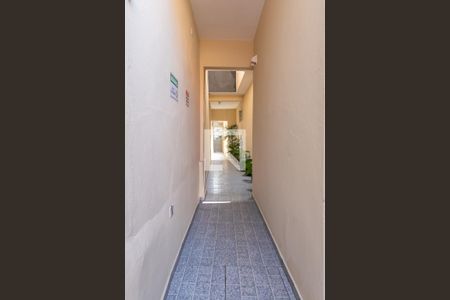 Apartamento para alugar com 31m², 1 quarto e sem vaga Apartamento para alugar com 31m², 1 quarto e sem vagaCorredor de Entrada