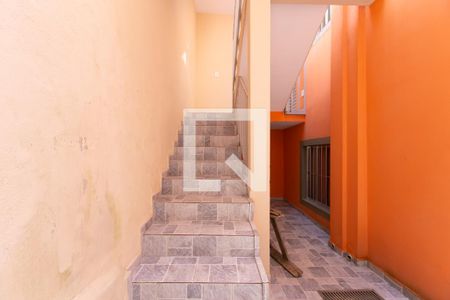 Apartamento para alugar com 31m², 1 quarto e sem vaga Apartamento para alugar com 31m², 1 quarto e sem vagaEscada - Entrada
