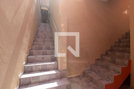 Apartamento para alugar com 31m², 1 quarto e sem vaga Apartamento para alugar com 31m², 1 quarto e sem vagaEscada - Entrada