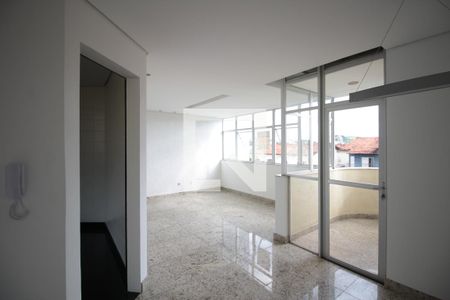 Sala de apartamento para alugar com 3 quartos, 90m² em Ouro Preto, Belo Horizonte