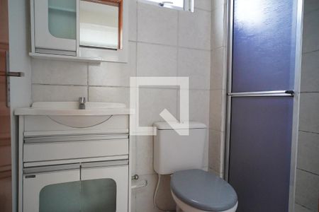 Banheiro de apartamento à venda com 2 quartos, 42m² em Rubem Berta, Porto Alegre
