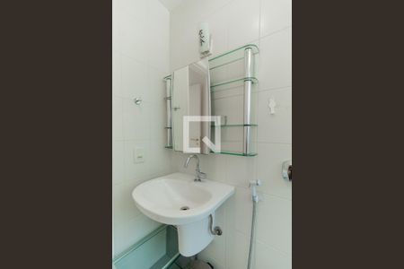 Casa à venda com 264m², 4 quartos e 3 vagas Casa à venda com 264m², 4 quartos e 3 vagasBanheiro Social 1 - segundo andar