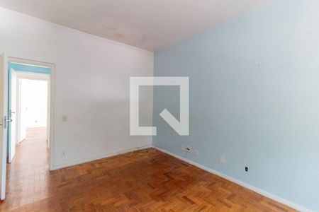 Casa à venda com 264m², 4 quartos e 3 vagas Casa à venda com 264m², 4 quartos e 3 vagasSuíte - terceiro andar