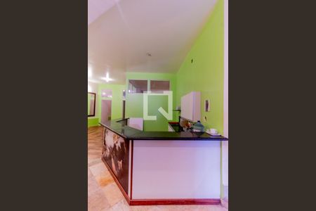 Casa à venda com 264m², 4 quartos e 3 vagas Casa à venda com 264m², 4 quartos e 3 vagasCozinha 1 - primeiro andar