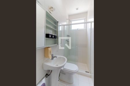 Casa à venda com 264m², 4 quartos e 3 vagas Casa à venda com 264m², 4 quartos e 3 vagasBanheiro Social 2 - terceiro andar